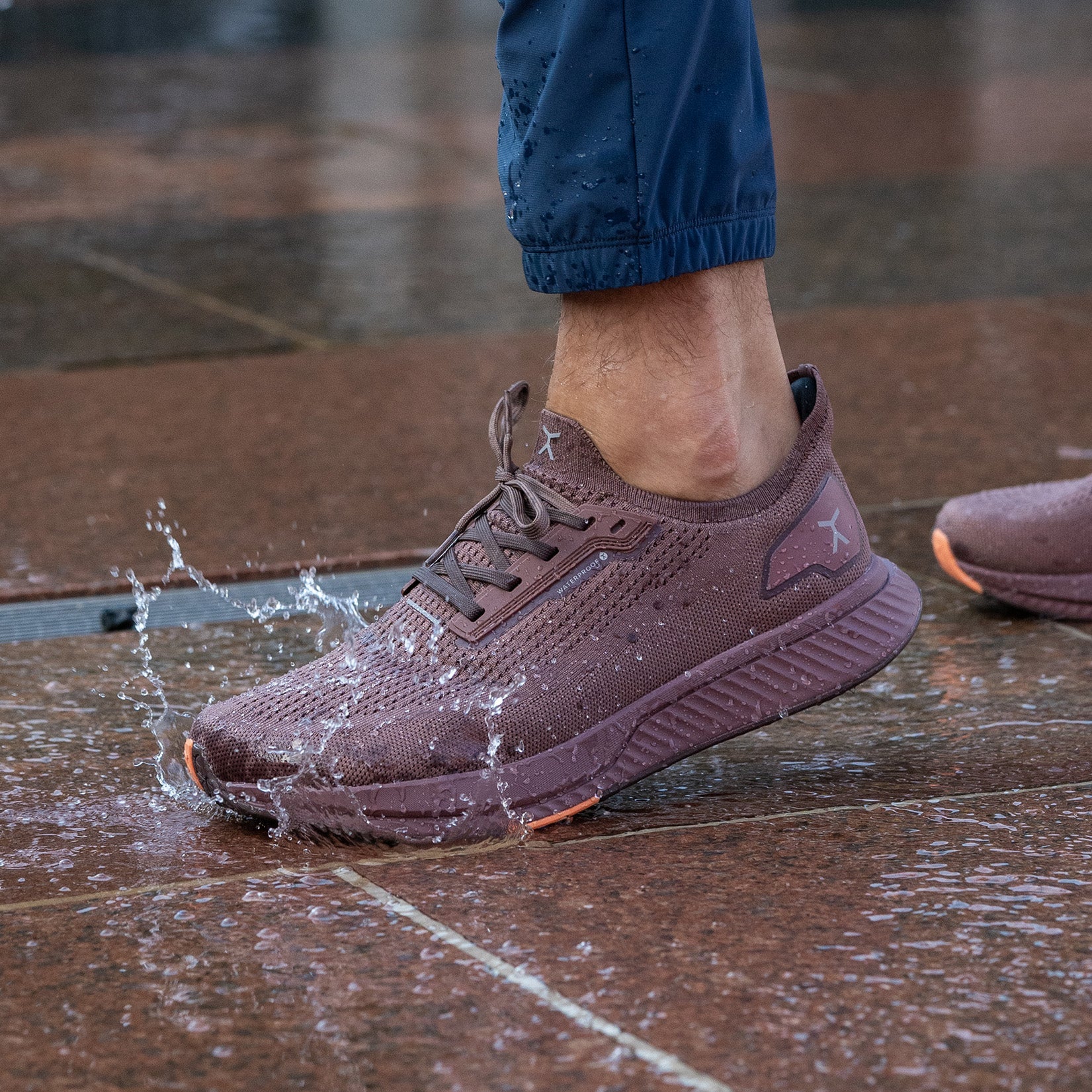 Adapt Waterproof Runner